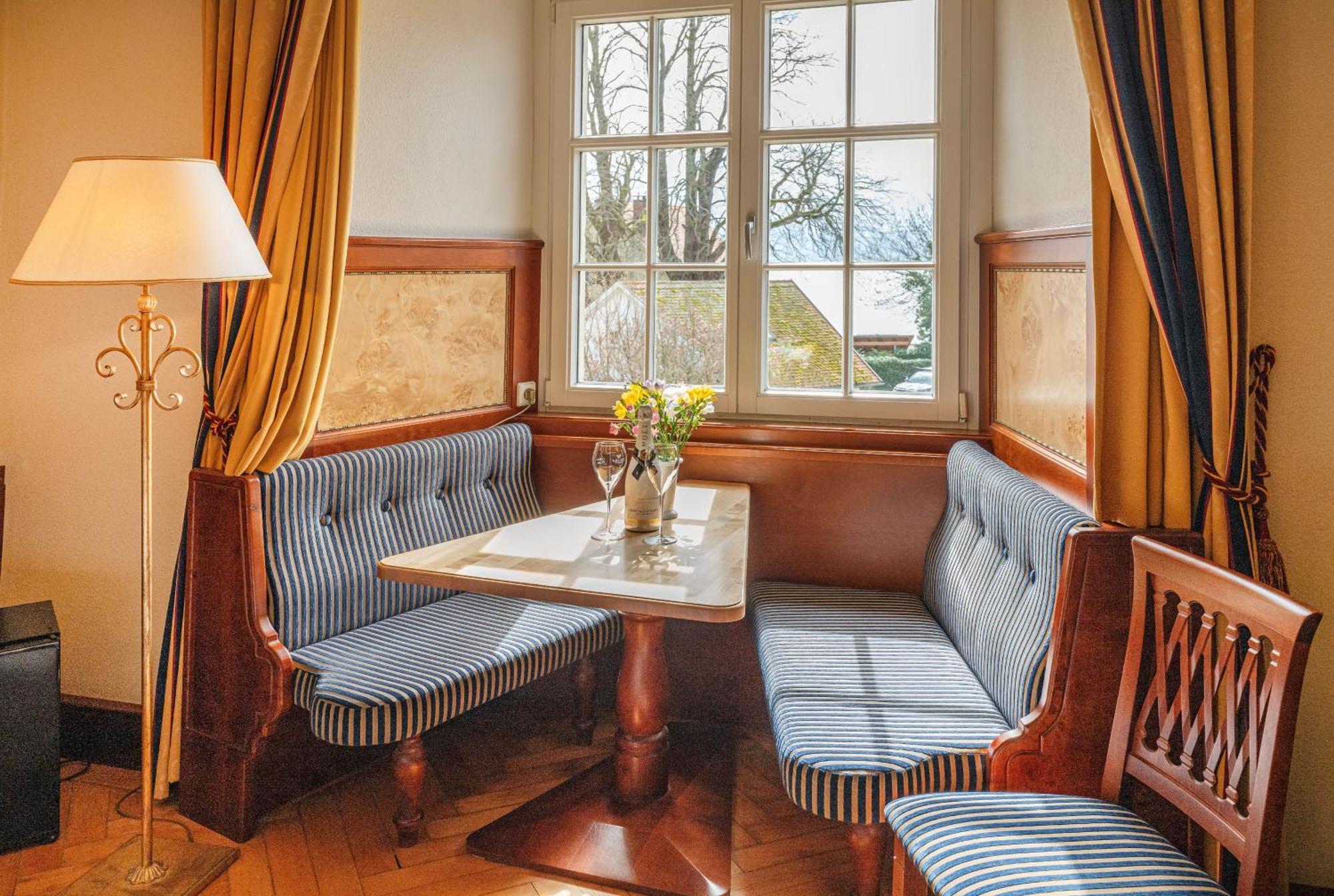 Hotel Schloss Wasserburg