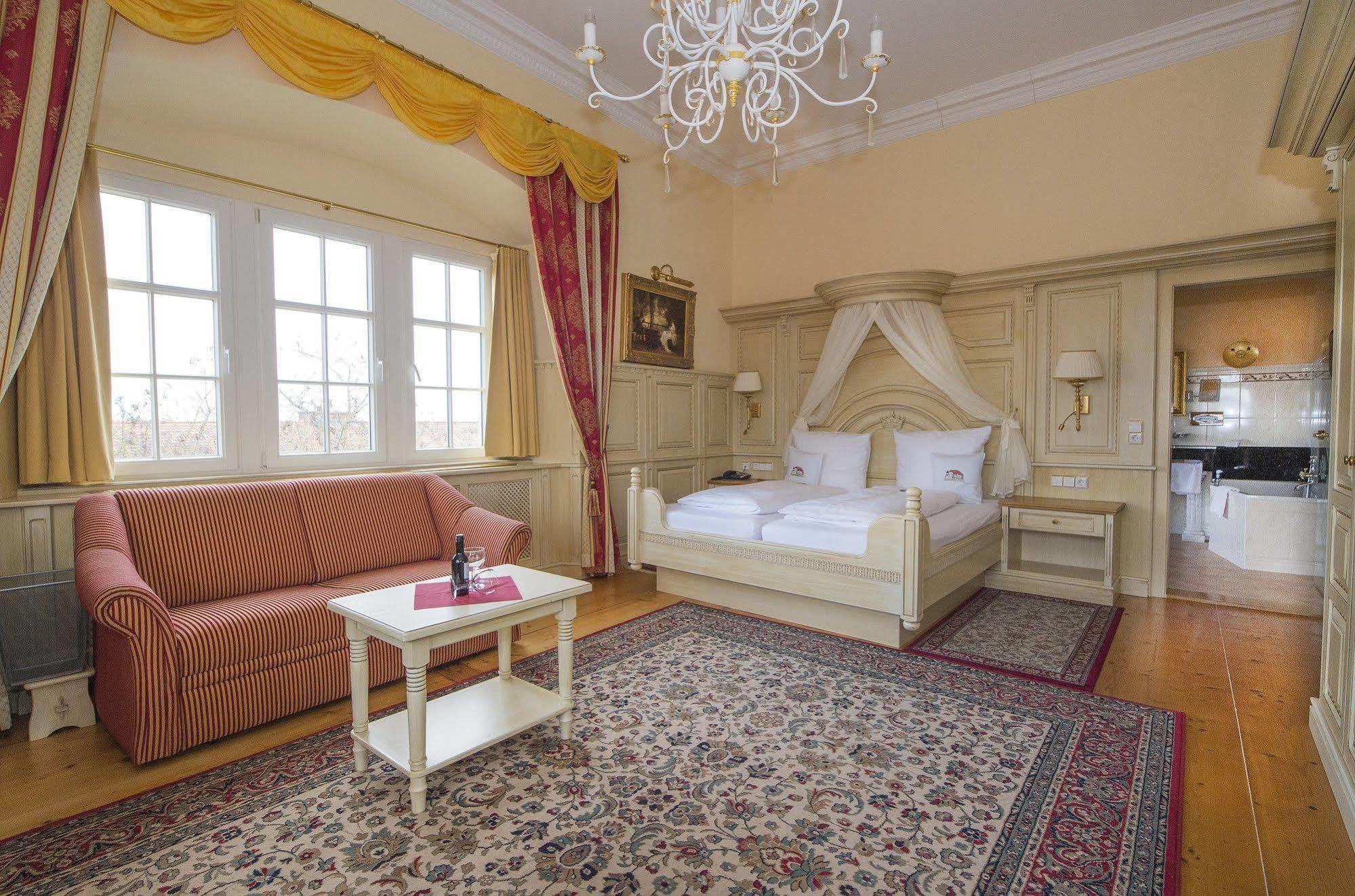 Schloss Hotel Wasserburg